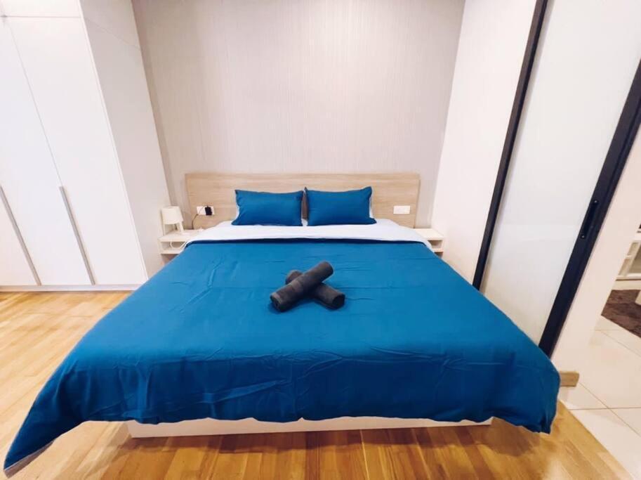 Promo Connected Train 2 Bedroom