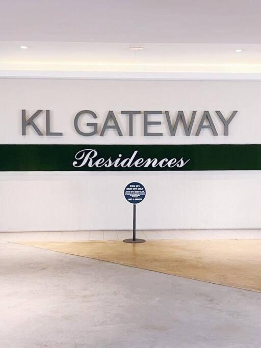 Promo Connected Train 2 Bedroom Apartment Kuala Lumpur